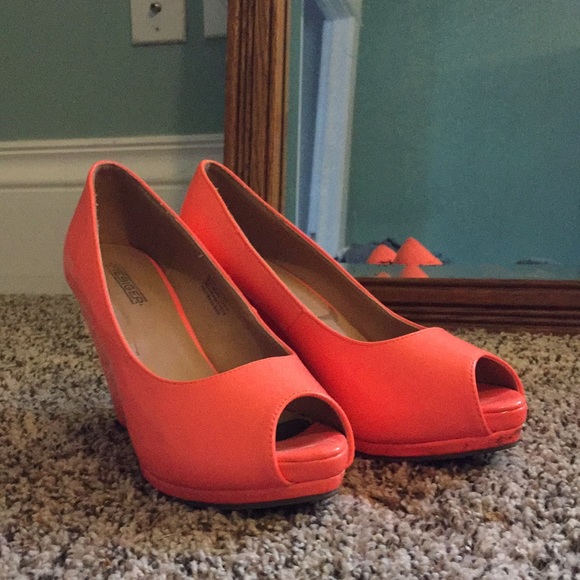 Boutique shop “Fiebiger” heels wedges - Picture 1 of 5
